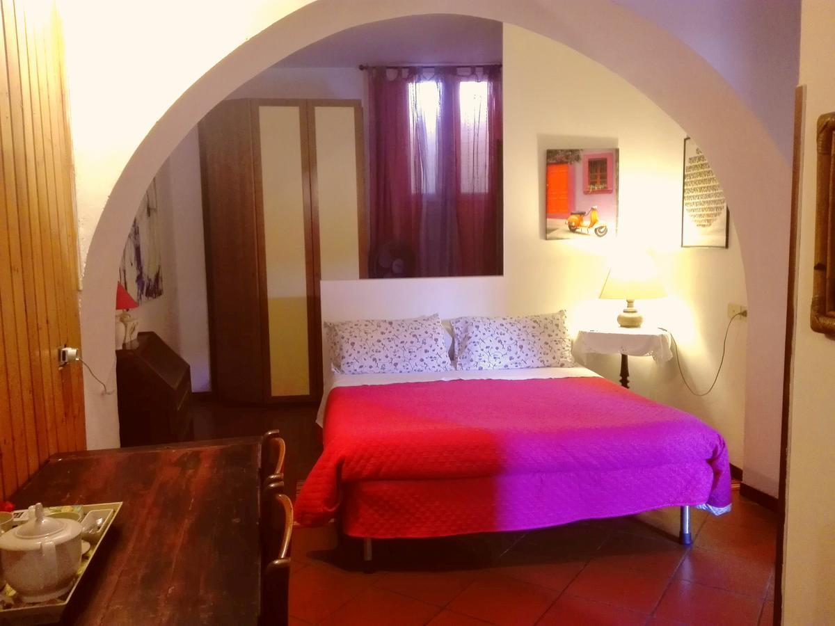 Al Giardino Di Alice Bed & Breakfast Perugia Dış mekan fotoğraf